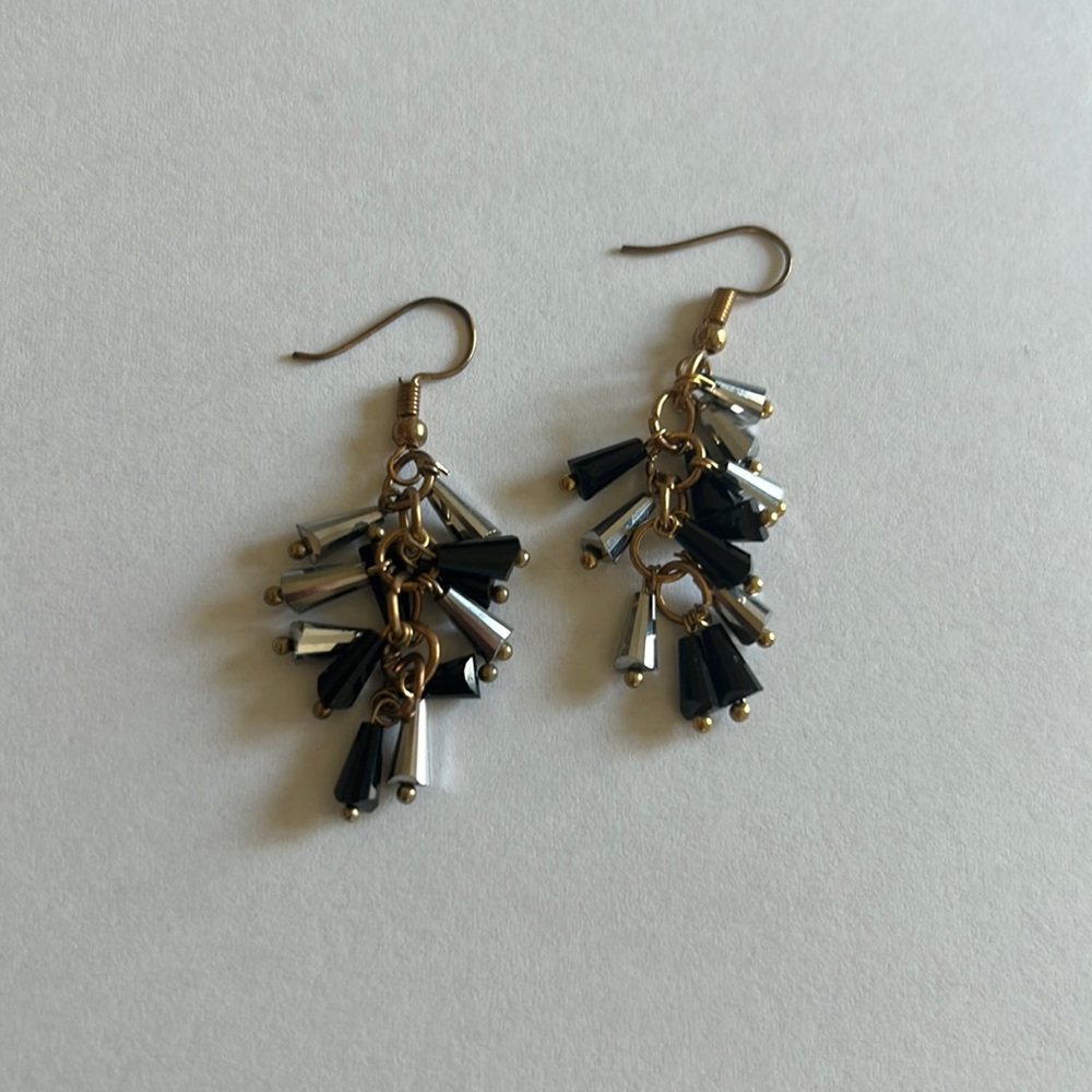 Earrings, dangle, black, silver, gold, NYE
